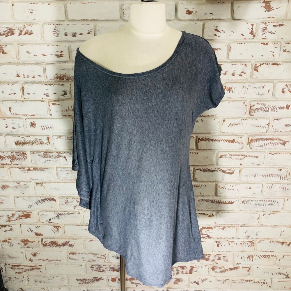 Gray Asymetrical off the Shoulder T-Shirt Med